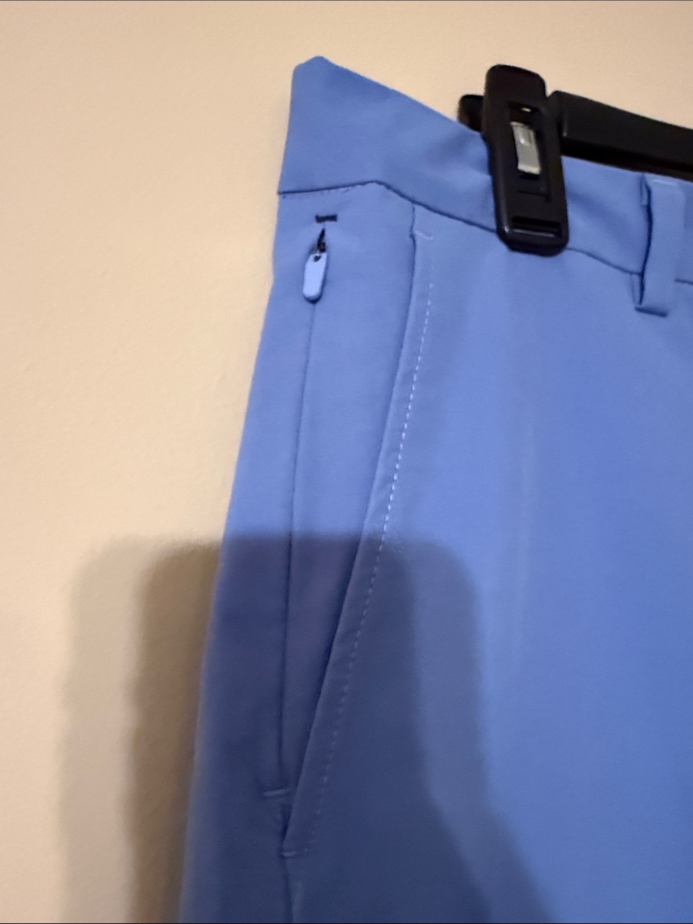 Vineyard Vines On-The-Go Periwinkle Blue Flat-Front Men's Shorts - Picture 2 of 8